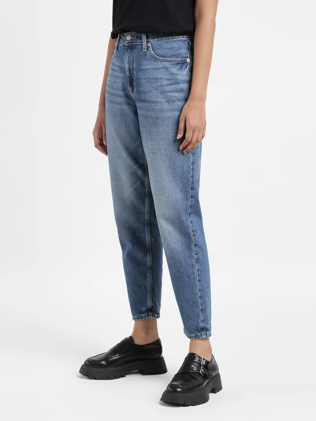Women's High Rise 80's Mom Loose Tapered Fit Jeans