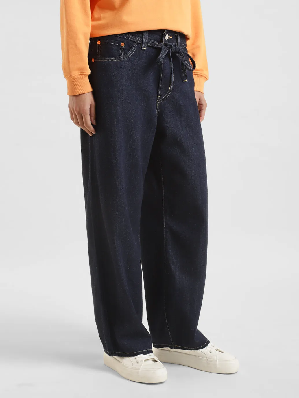 Women's High Rise Fared Fit Jeans