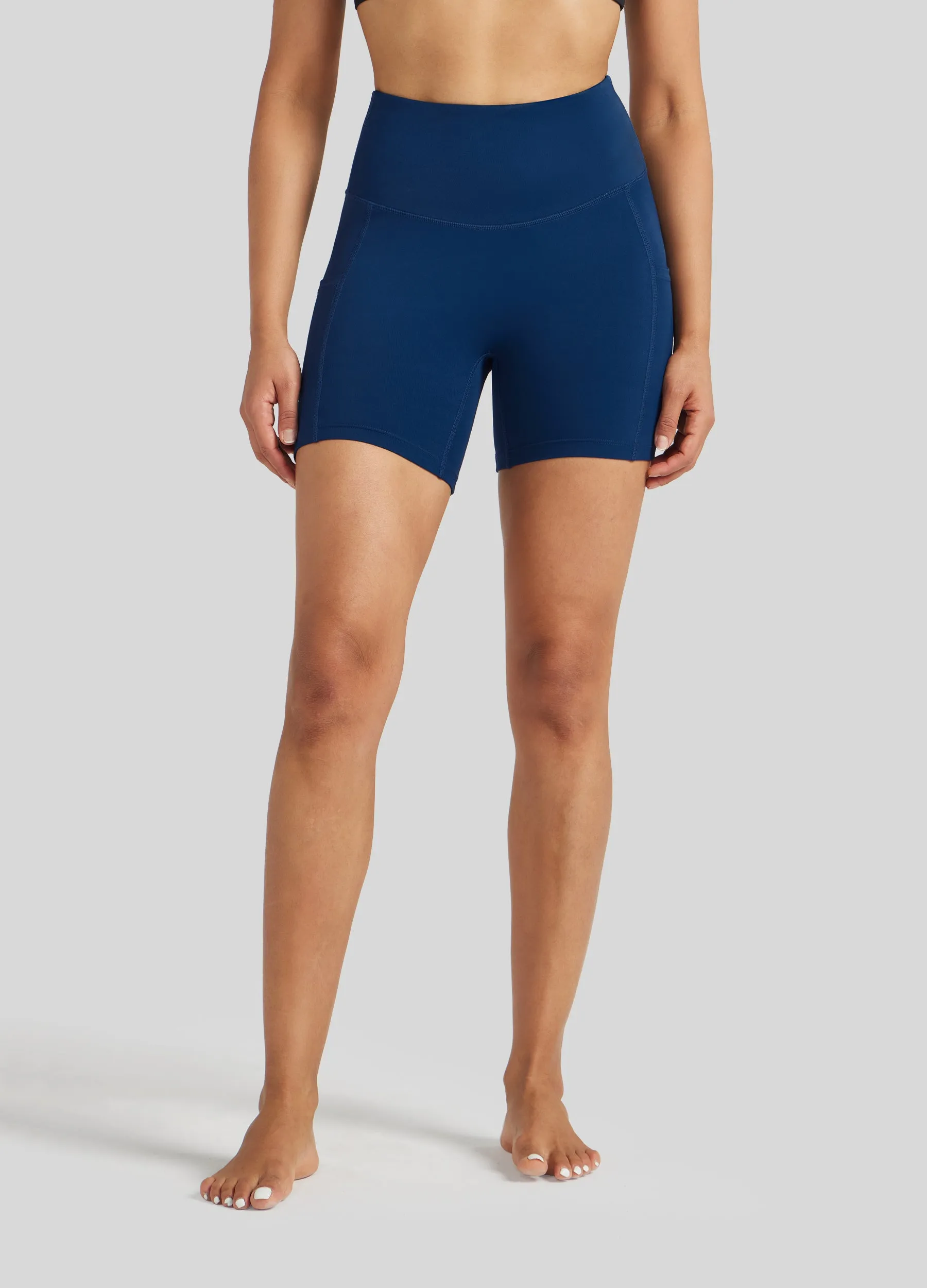 Women's Yoga Shorts with Pockets 5 Inch