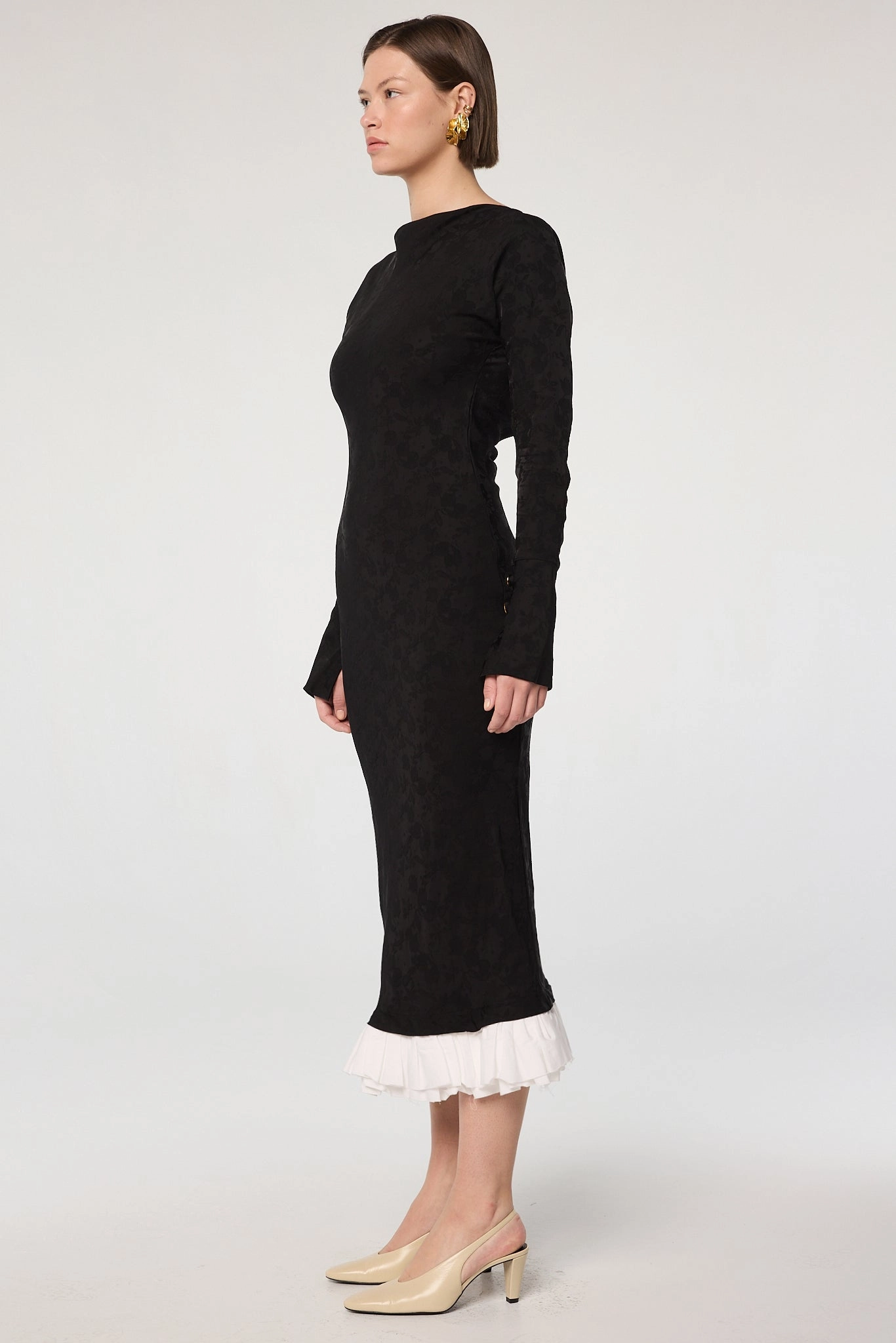 Minimalist-Style Chic Design BELLAMY DRESS