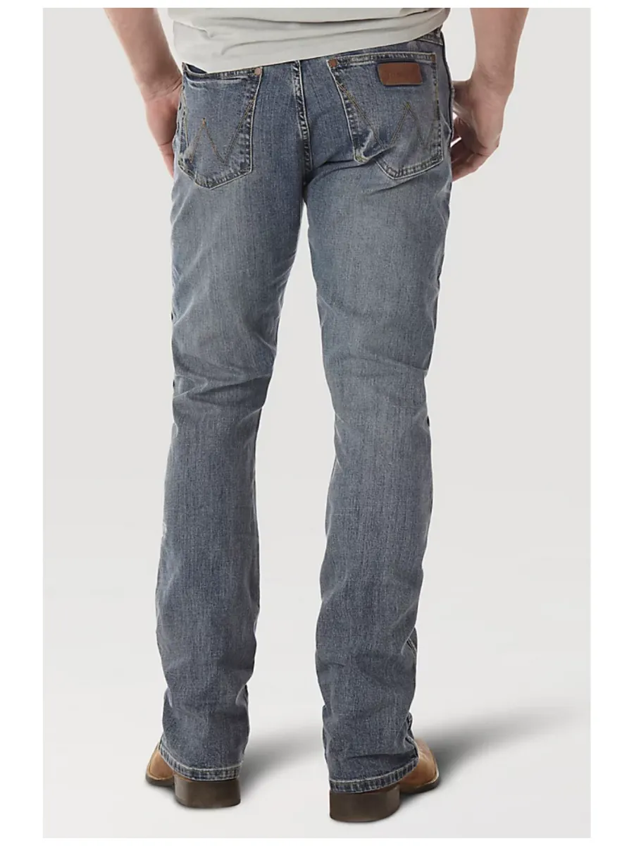 Wrangler | Greeley - Retro Slim Fit Bootcut Jean
