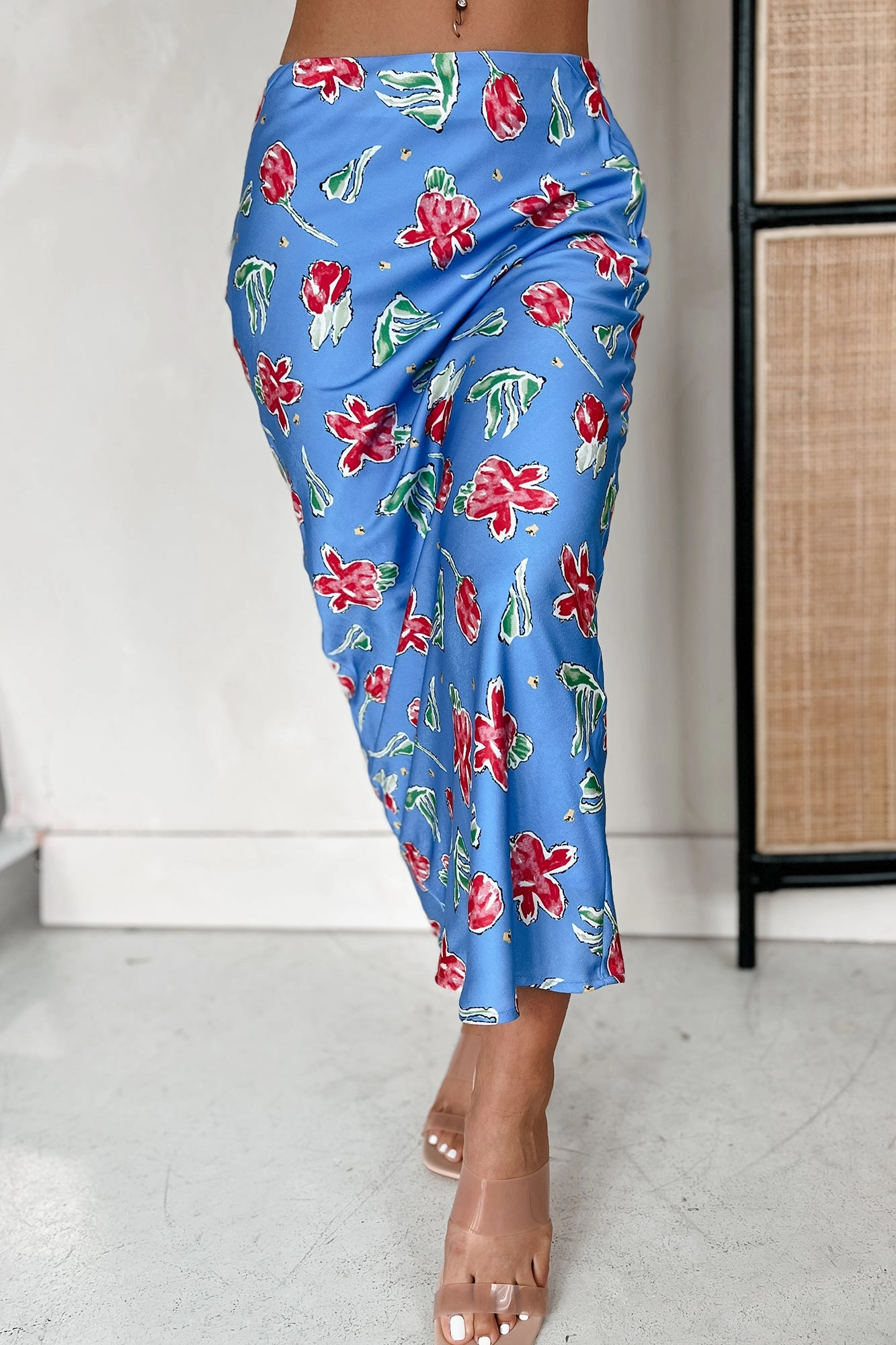 Fresh Look Feeling Flowerful Satin Floral Midi Skirt (Blue)