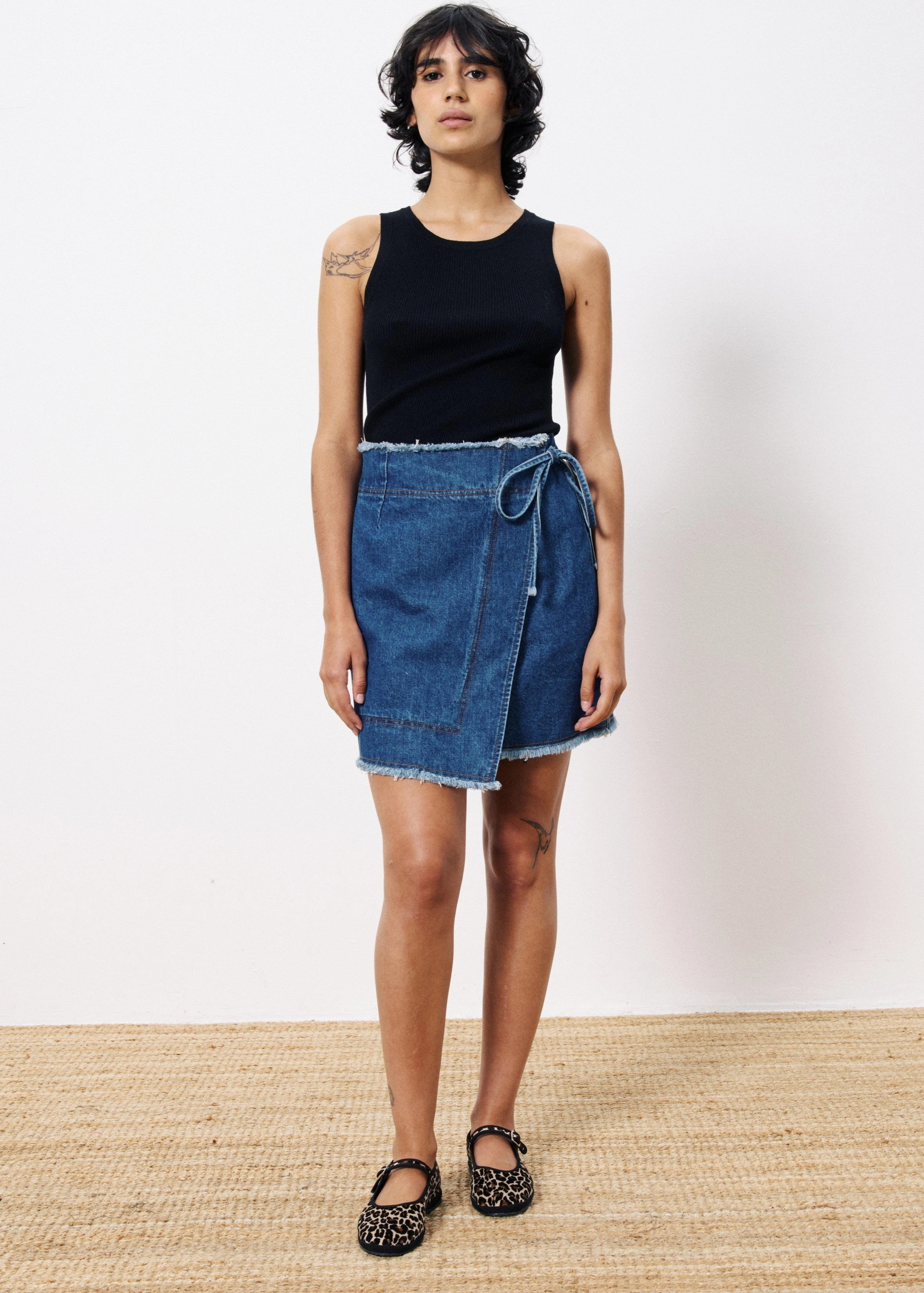 NISE BLUE JEAN MINI SKIRT Clean Style Teen Fashion