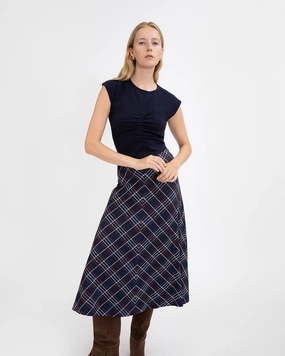 Betty Top Hypoallergenic Textile Airflow Weave Pattern