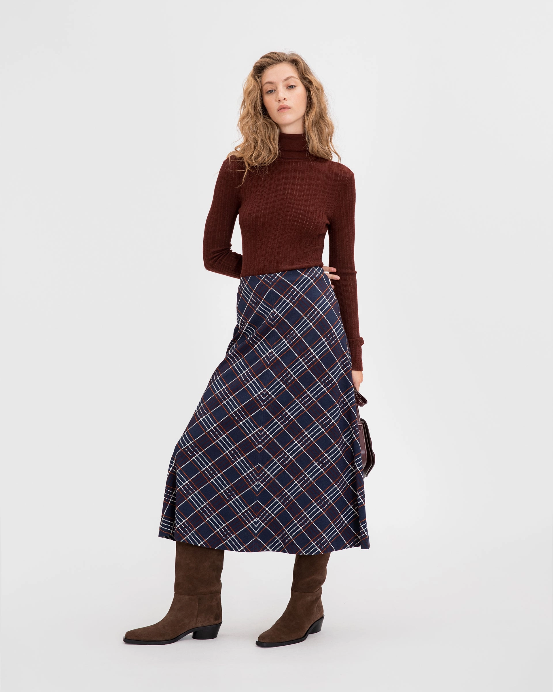 Bound Seam Finish Kayden Turtleneck