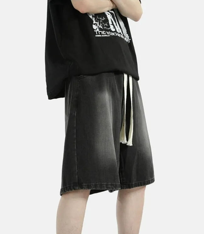 Zipper Detail Knee-Length Faded Denim Shorts